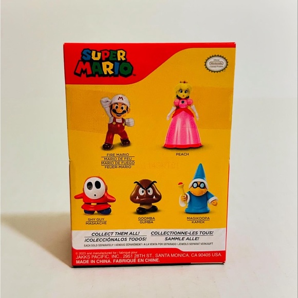 World of Nintendo Super Mario Goomba 2.5-Inch Mini Figure - Picture 2 of 5